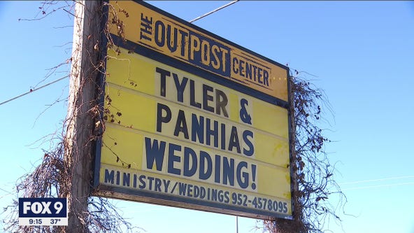 Hennepin County Sheriff Dave Hutchinson officiates wedding