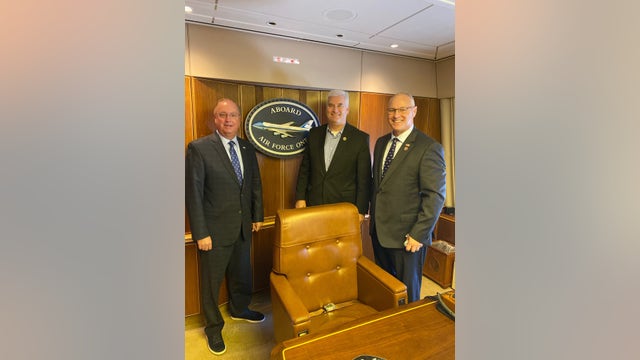 Minnesota congressmen flew Delta after flying with Trump