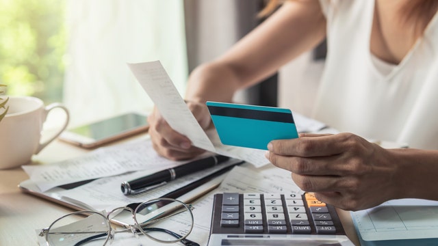 Personal loan vs. credit card: Which option is right for you?