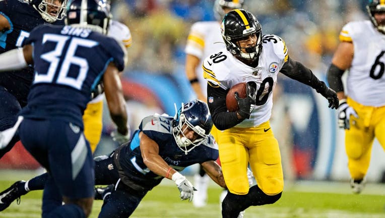 Pittsburgh Steelers v Tennessee Titans