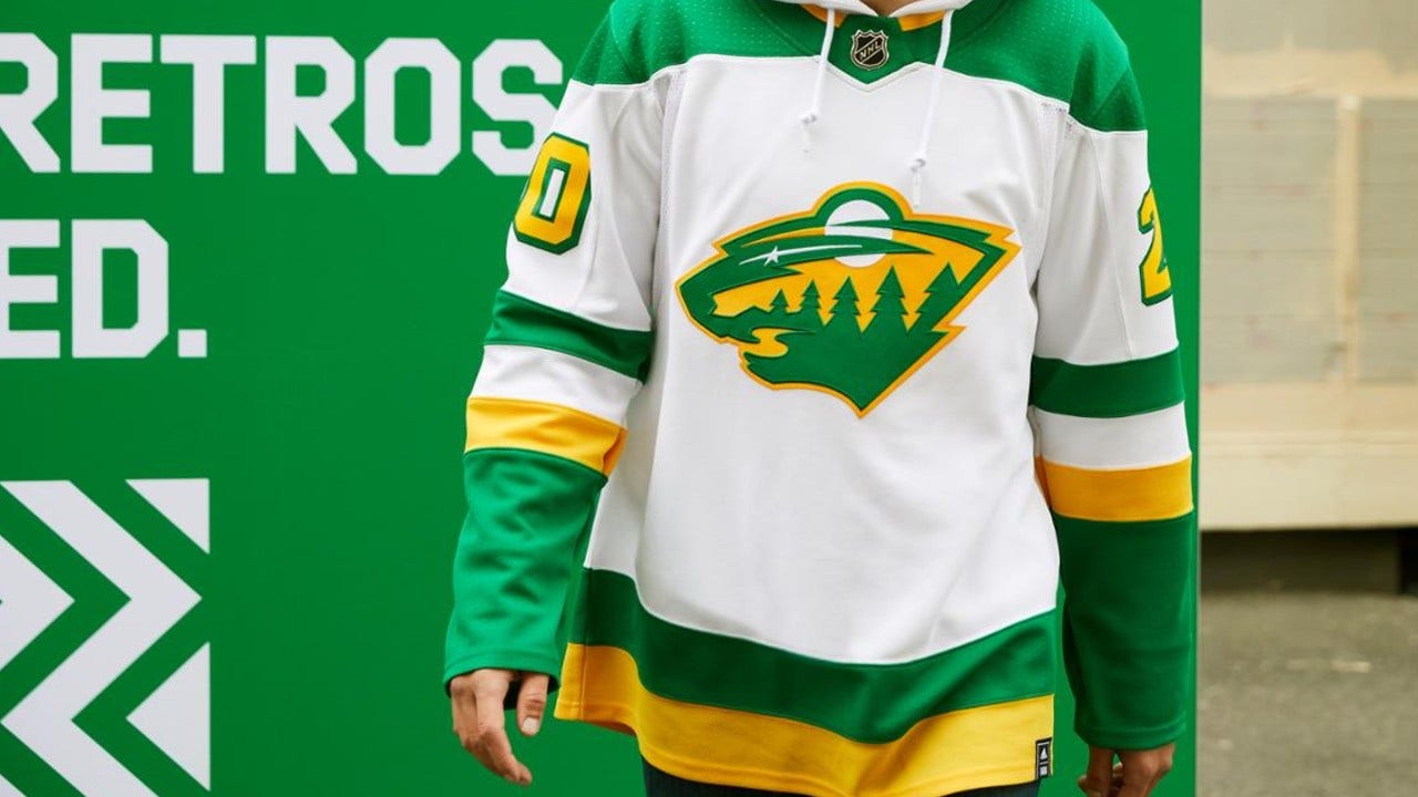 Minnesota North Stars Old Time Hockey Retro Small Green Hoodie