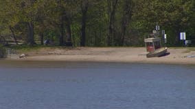 3 Minneapolis lakes experiencing unusual fall blue-green algae blooms