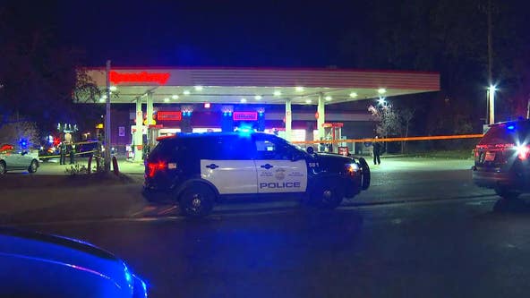 1 dead following dispute in Minneapolis gas station parking lot