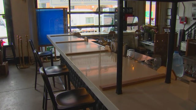 Minnesota restaurant workers worried about holiday season as 4-week shutdown looms