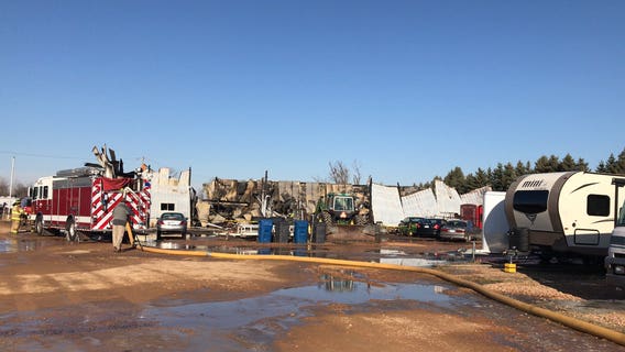 1 confirmed dead after warehouse fire in Maple Grove, Minnesota