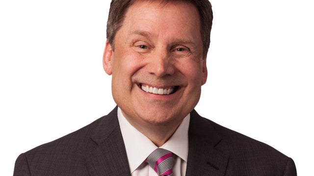 Longtime Minnesota sports broadcaster Tom Hanneman passes away