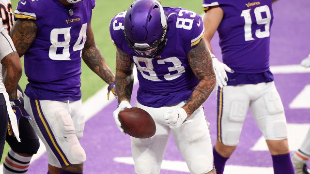 Vikings Tyler Conklin talks first TD, Anthony Harris talks beat up defense