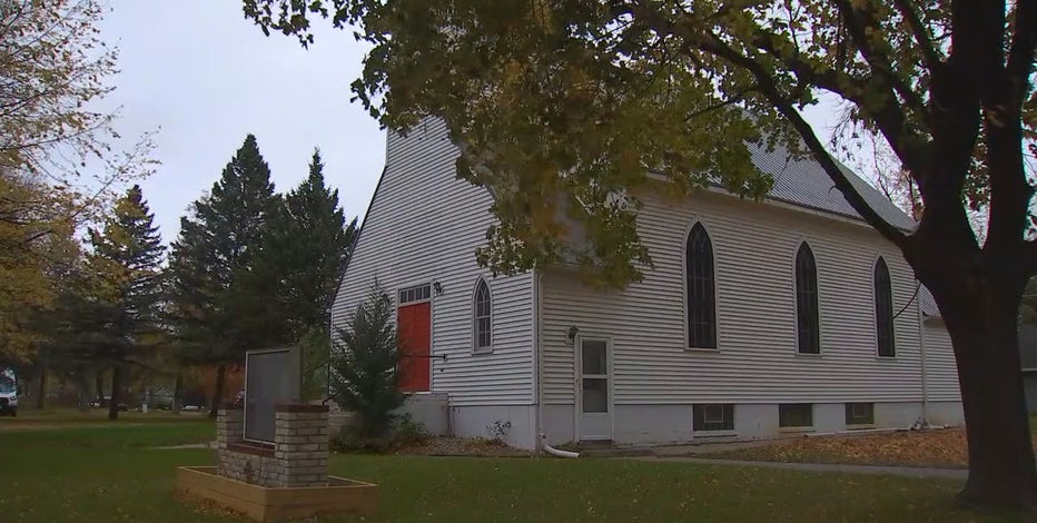 church-in-Murdock.jpg?ve=1&tl=1