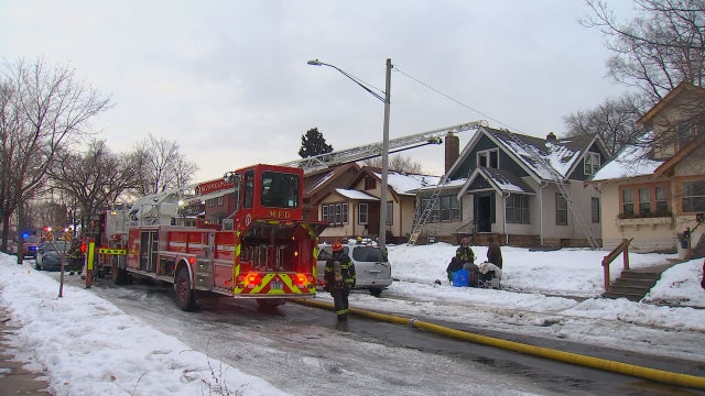 Christmas tree catches fire in south Minneapolis home