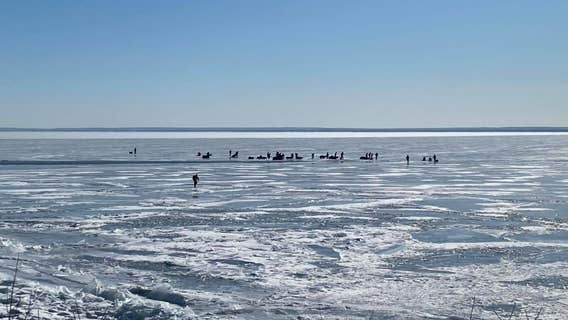 Dozens of anglers rescued from Lake Superior after ice breaks free