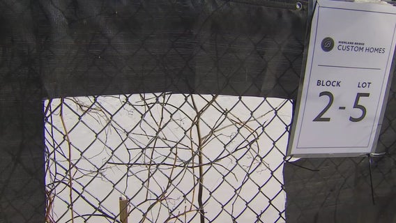 Vacant lots going on sale will give buyers rare chance to build along Mississippi River Blvd. in St. Paul