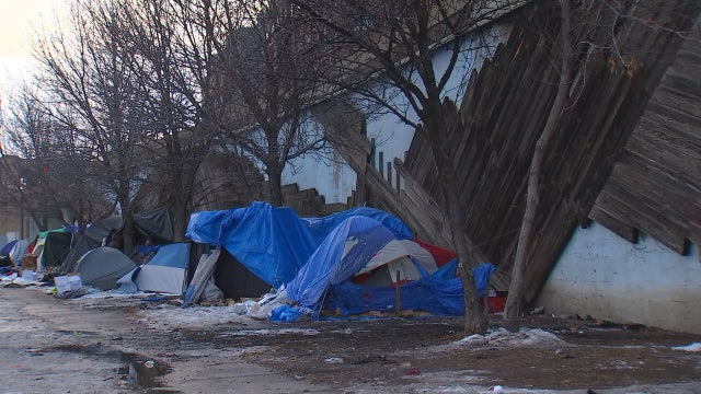 Twin Cities outreach teams help those experiencing homelessness in bitter cold