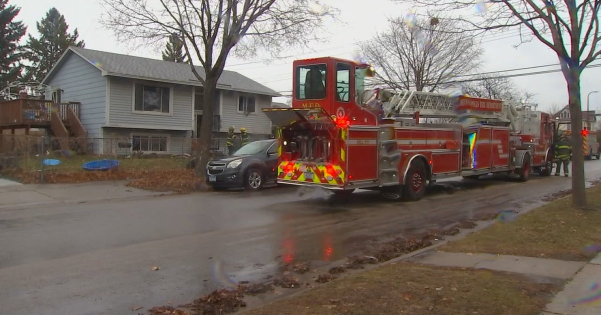 Minneapolis firefighters rescue 2 children from house fire | FOX 9 ...