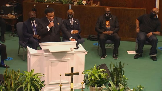 George Floyd honored with vigil in Minneapolis on eve of Chauvin trial