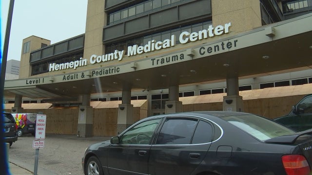 Hennepin EMS union: New blue uniforms look too much like police