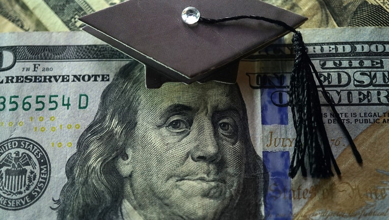 Credible-private-student-loans-iStock-1294784910.jpg