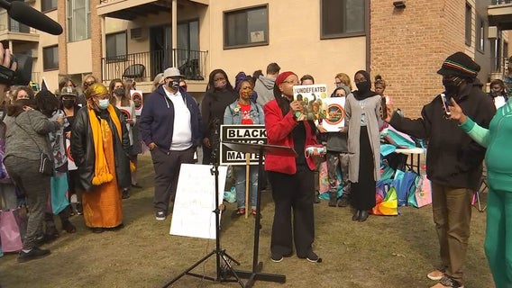 Calmer night in Brooklyn Center as demonstrators mark 1 week since Wright shooting