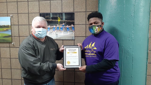 'Citizen of the Year': Brooklyn Center teen honored for mowing lawns for veterans