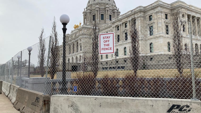 capitol fence