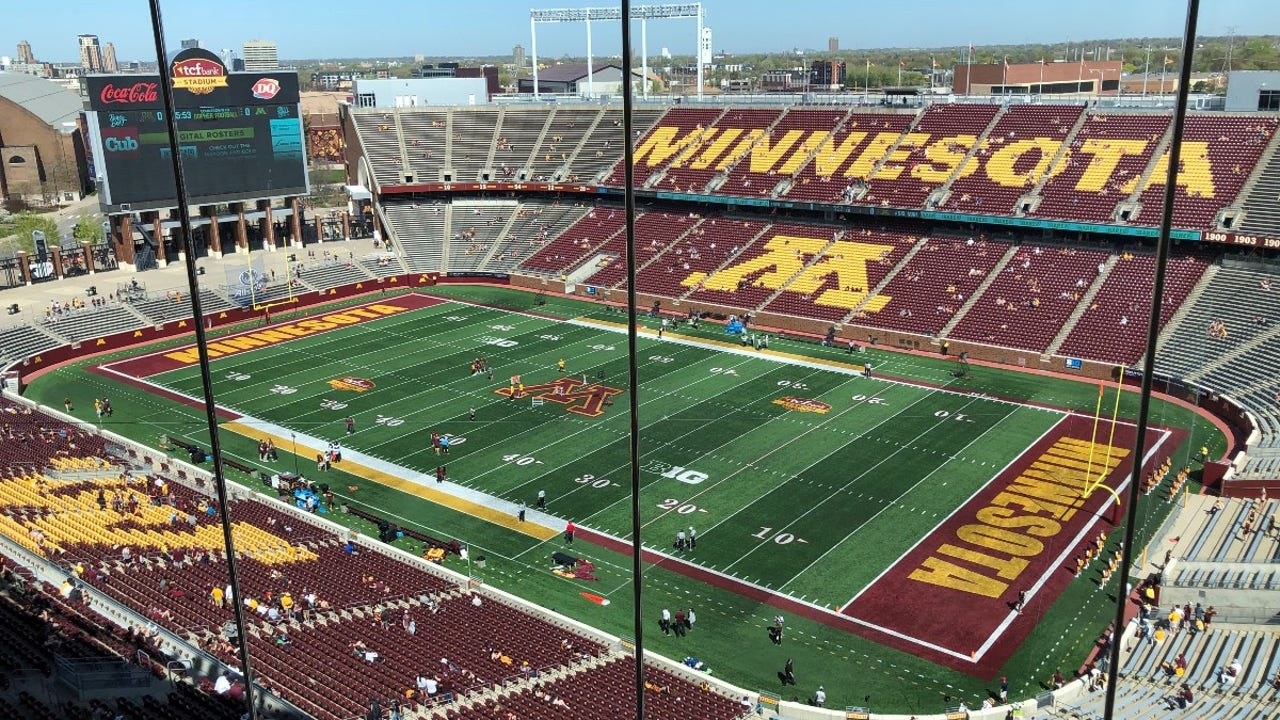 minnesota spring football game