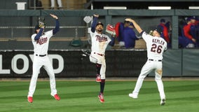 Minnesota Wild and Twins get thrilling wins, minutes and a few miles apart