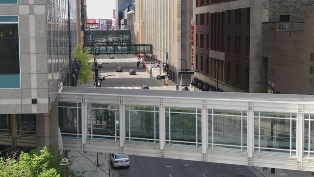 Downtown Minneapolis workforce inching toward pre-pandemic levels