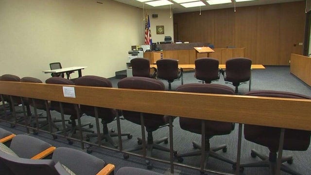 Minnesota public defenders to share results of strike authorization vote