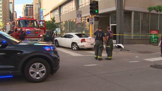 1 pedestrian killed, 1 injured after being hit by car in downtown Minneapolis