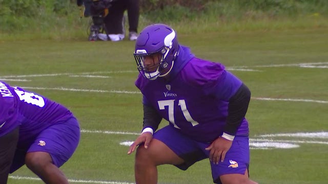 Vikings LT Darrisaw placed on IR, ending up-and-down recovery season