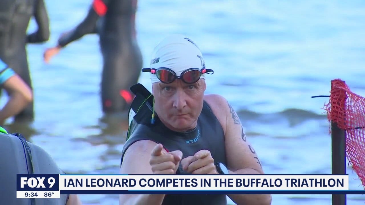 FOX 9 chief meteorologist Ian Leonard competes in Buffalo triathlon