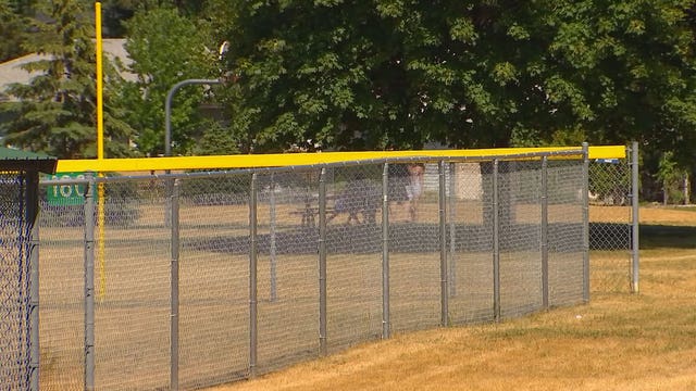 Brooklyn Center Police issue warning after robberies of children