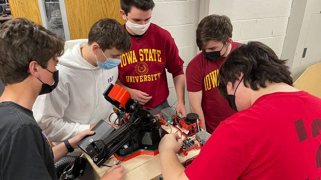 Students at Benilde-St. Margaret’s build robot for virtual Robo Cup