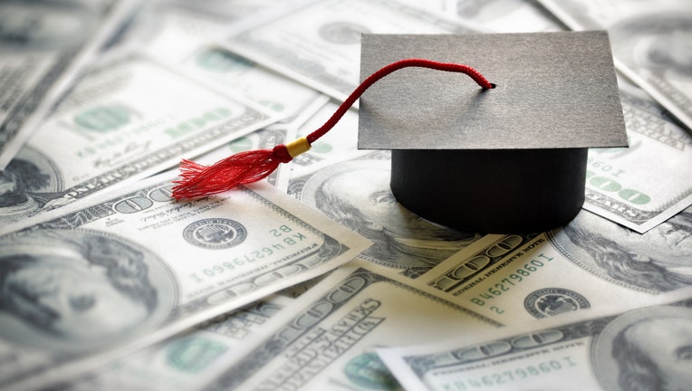 Credible-student-loan-interest-rates-iStock-465727260.jpg