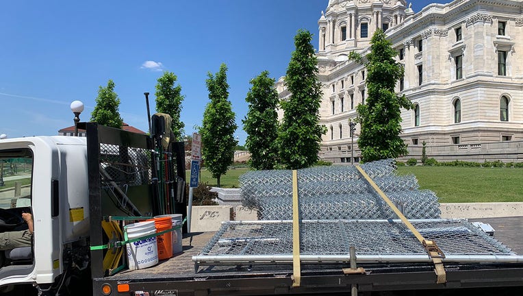 Minnesota State Capitol fence removal