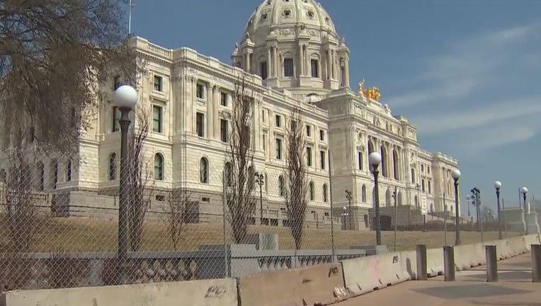 Minnesota State Capitol fence