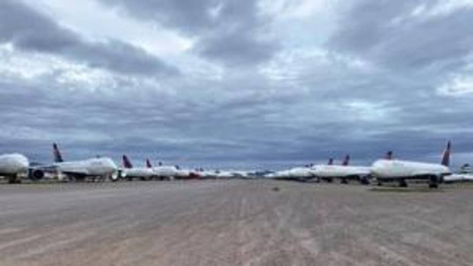 Delta planes
