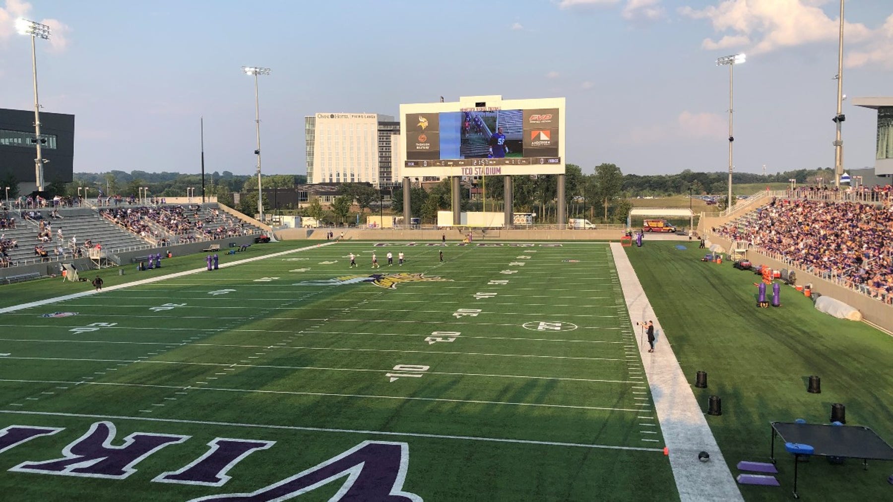 Vikings without 3 QBs, including Kirk Cousins, at TCO Stadium practice due to COVID-19 protocols