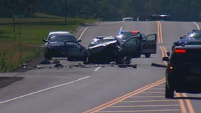 2 dead, 2 injured in car crash in Ham Lake, Minnesota