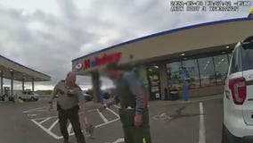 Chisago County chief deputy gives shoeless veteran his boots