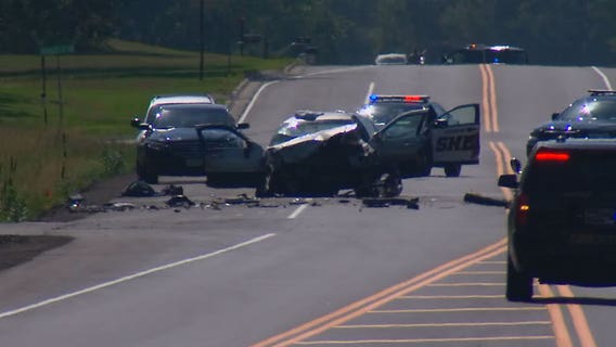2 dead, 2 injured in car crash in Ham Lake, Minnesota