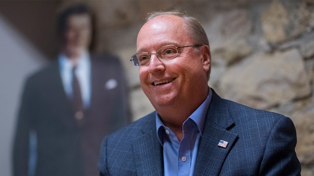 Walz orders flags at half-staff Saturday for Congressman Hagedorn