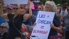 Group rallies against vaccine mandates at Minnesota State Capitol