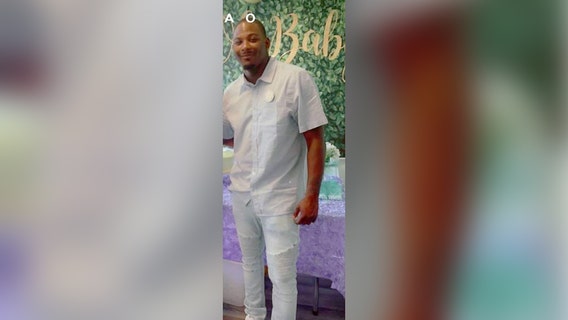 Suspect charged in deadly shooting in Minneapolis White Castle drive-thru still at large