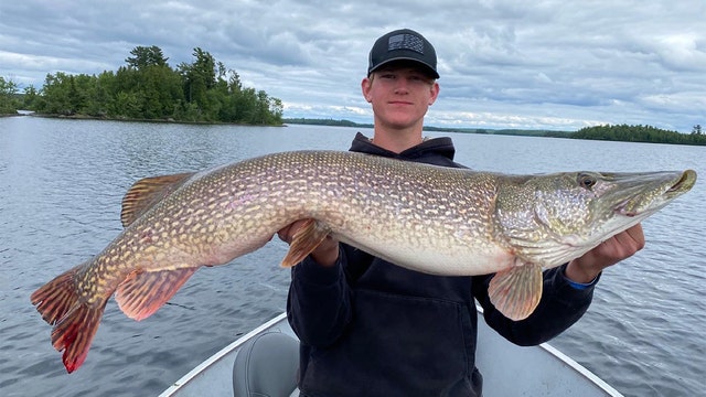 Illinois teen reels in record-setting northern pike in Boundary Waters