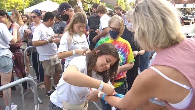 Basilica Block Party underway in Minneapolis with vaccine mandate in place
