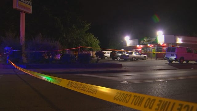 Man charged in deadly shooting near Pennwood Market
