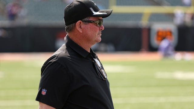 Mike Zimmer hasn't talked with Vikings owners about future in Minnesota