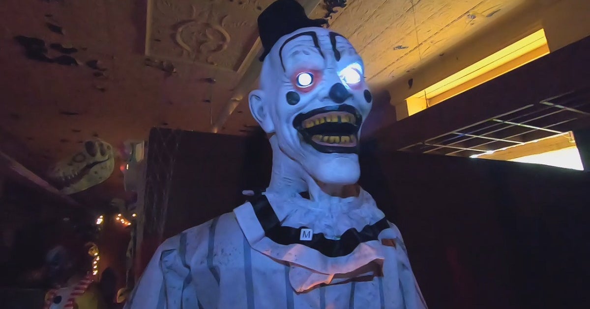 creepy-clown.jpg?ve=1&tl=1