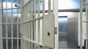 Man found dead in Wisconsin jail cell
