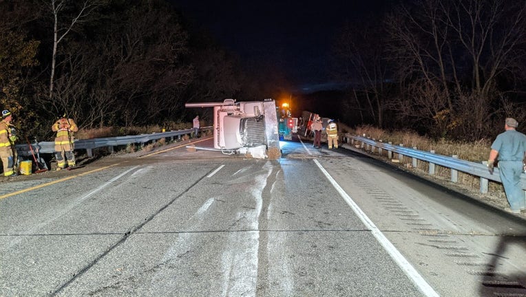 semi truck crash winona county